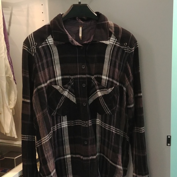 Free People Tops - Free People plaid shirt size D in EUC